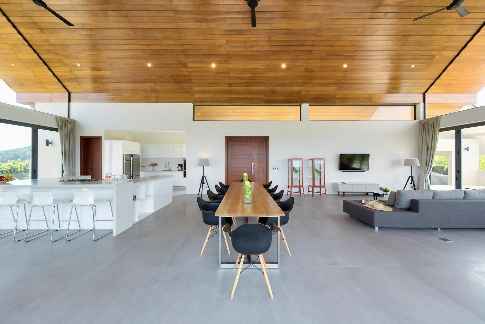 Nojoom Hills - Sea View 6 Bedroom *